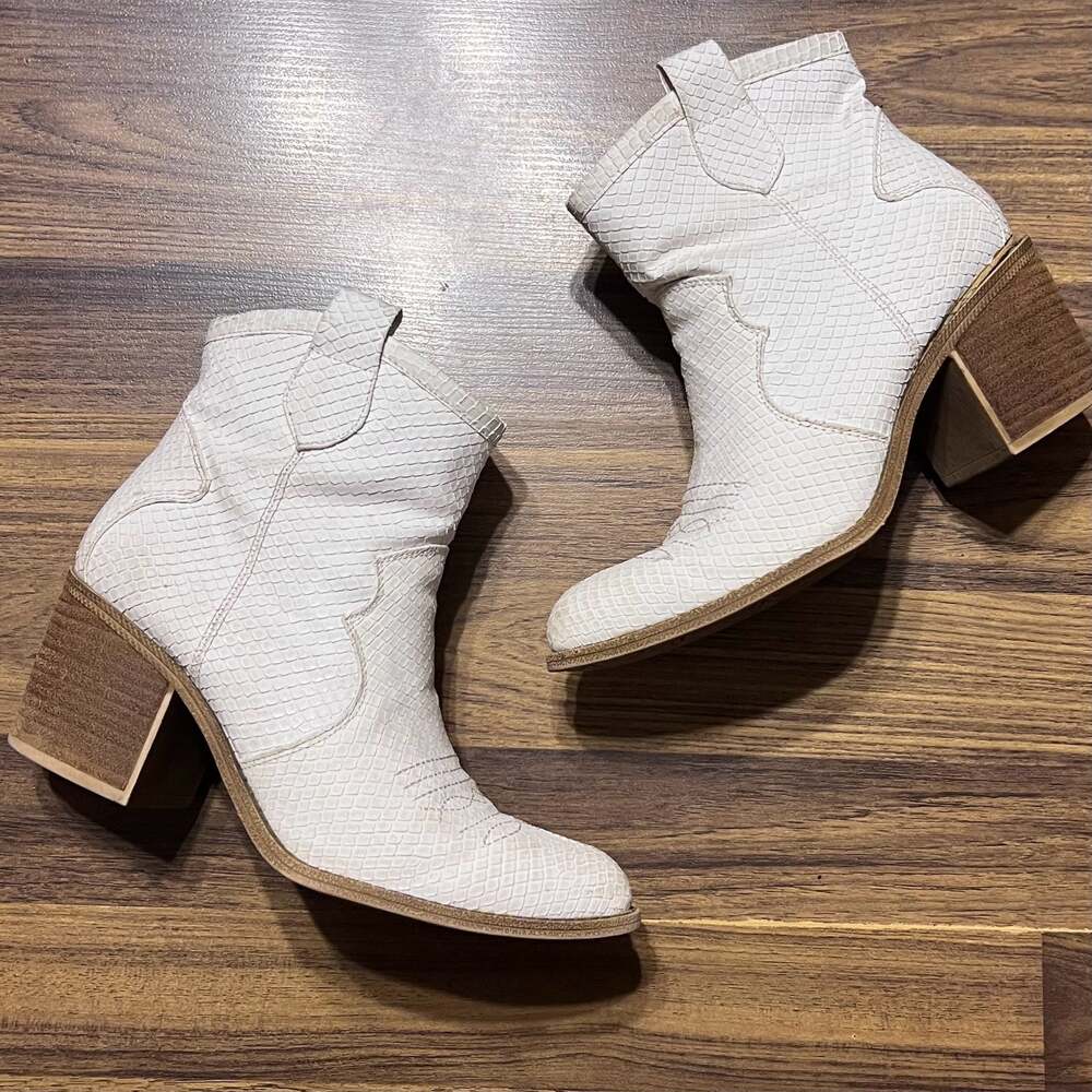 Dirty Laundry Unite White Snake Embossed Block Heel Western Ankle Boots